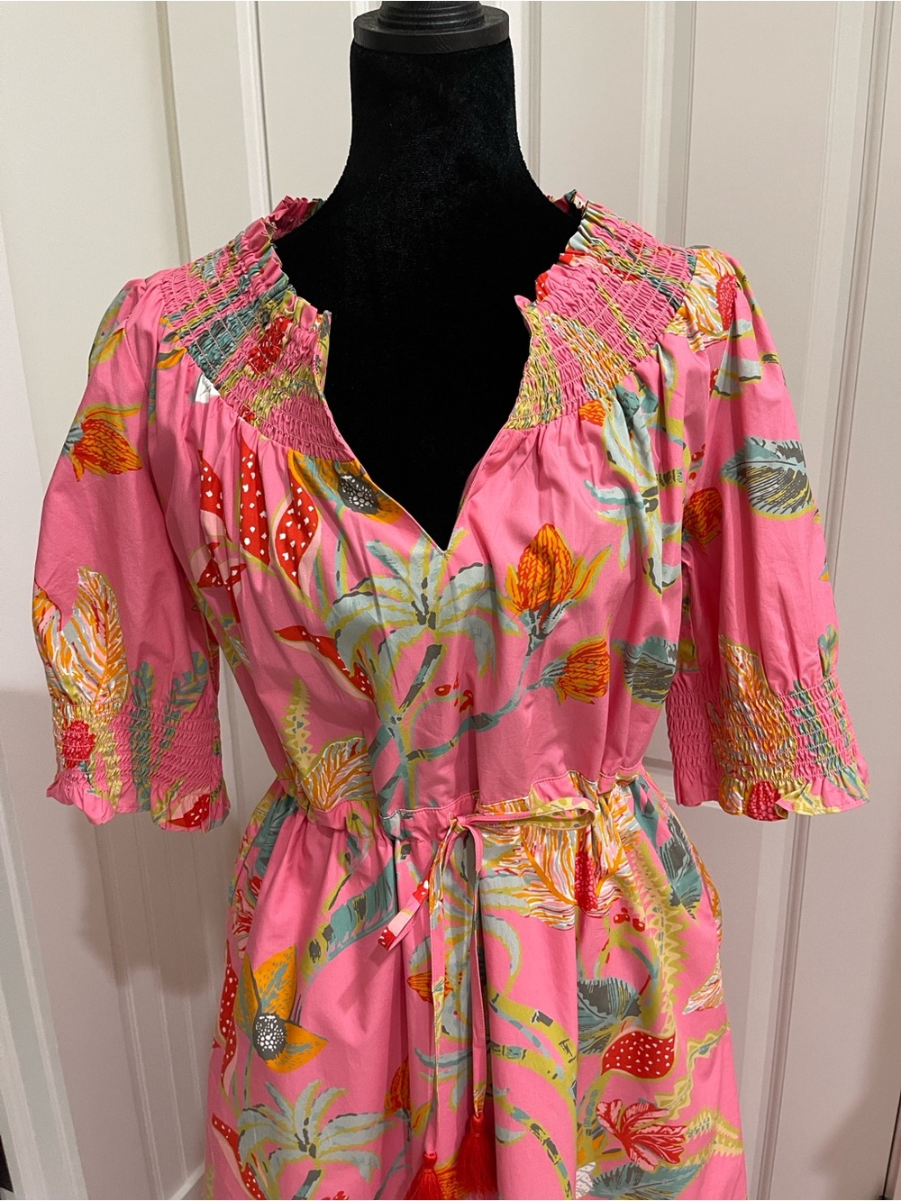 Spartina 449 Queenie Pink Floral Smocked Dress Size M Like New Worn Twice